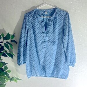 Light blue tunic, size M